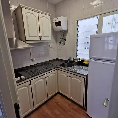 Acogedor Estudio, Canteras شقة *